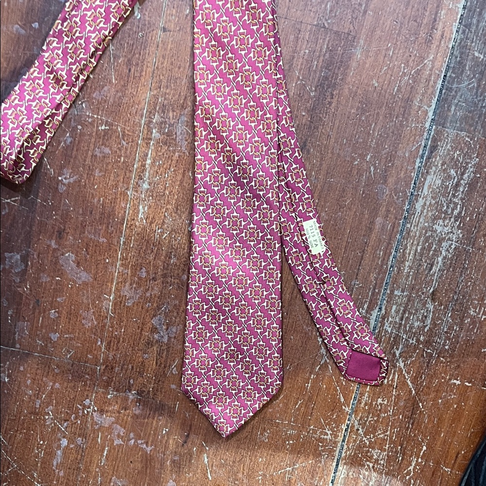 Hermes Red and Gold Patterned Tie - Picture 5 of 9
